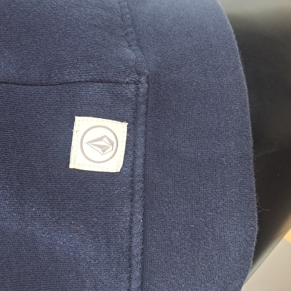 Volcom Mallace Aztec front pocket Med navy blue casual pullover sweatshirt - Picture 5 of 5